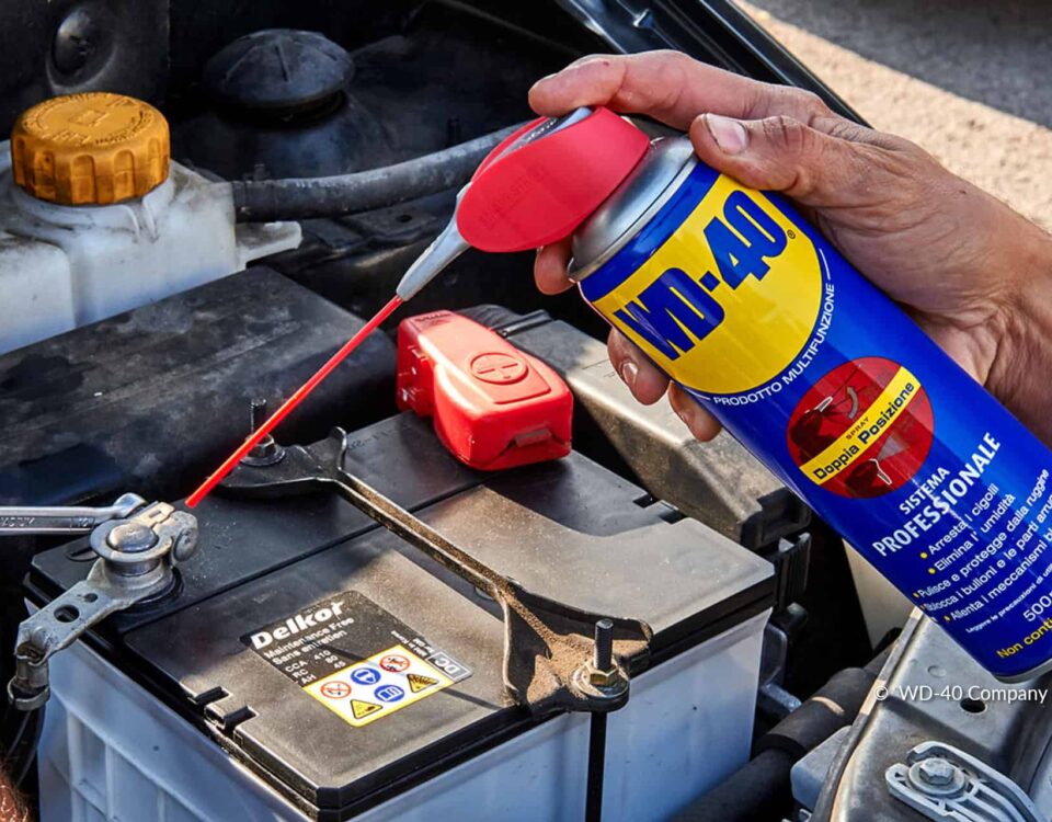 إصلاح بطاريات السيارات