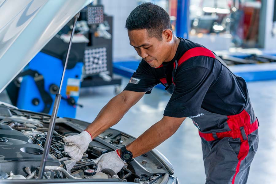 كراج قريب مني