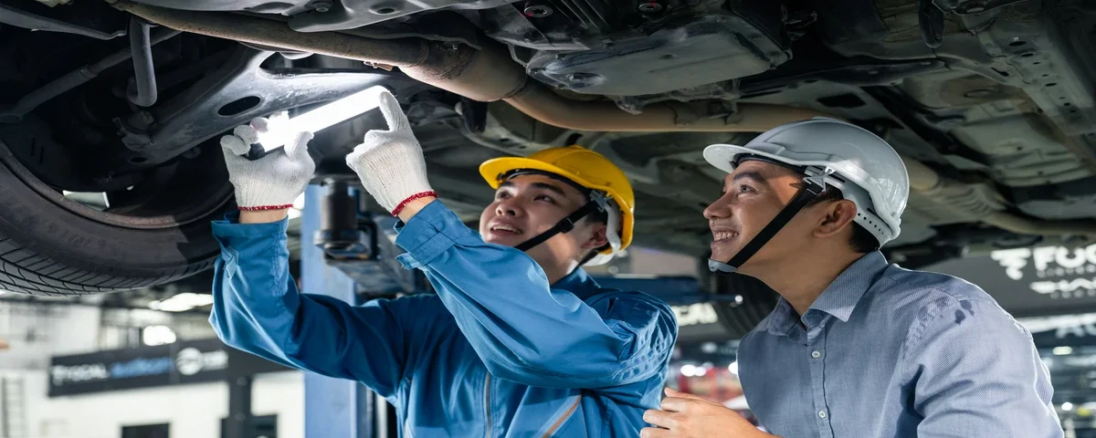 ميكانيكي سيارات معتمد