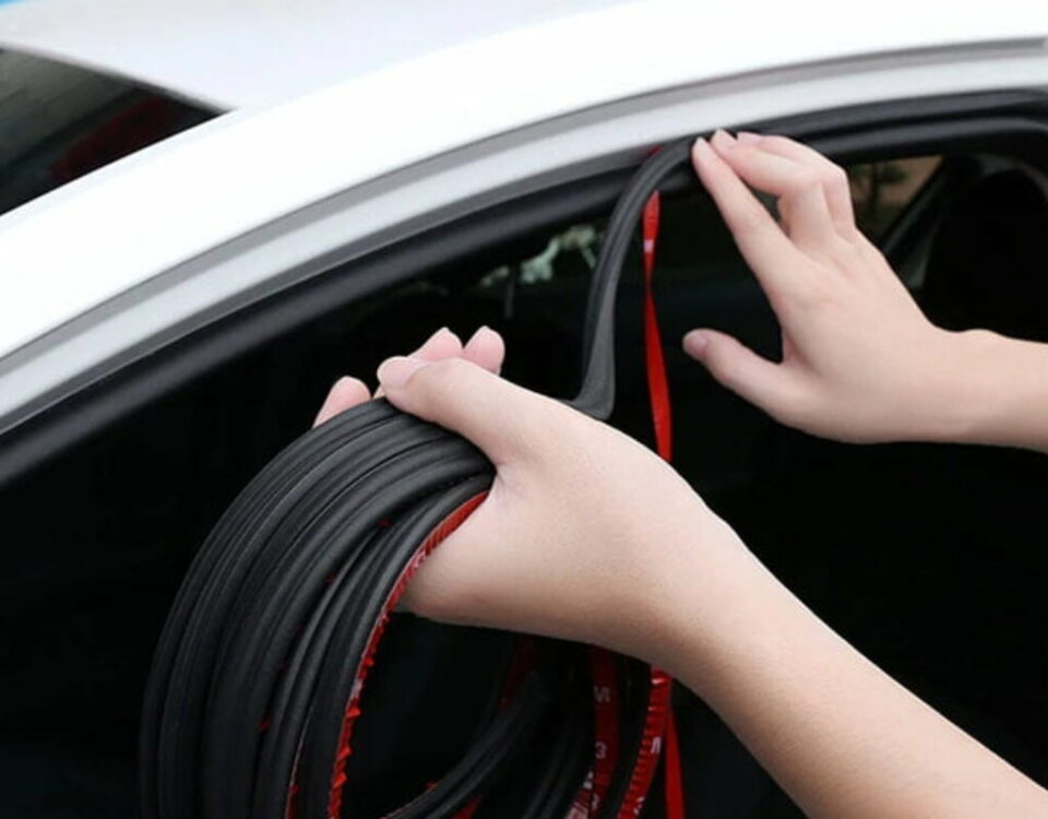 حماية ابواب السيارة